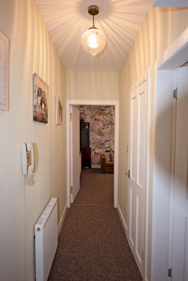 Cosy One Bedroom Flat In City Center EDI Exterior foto